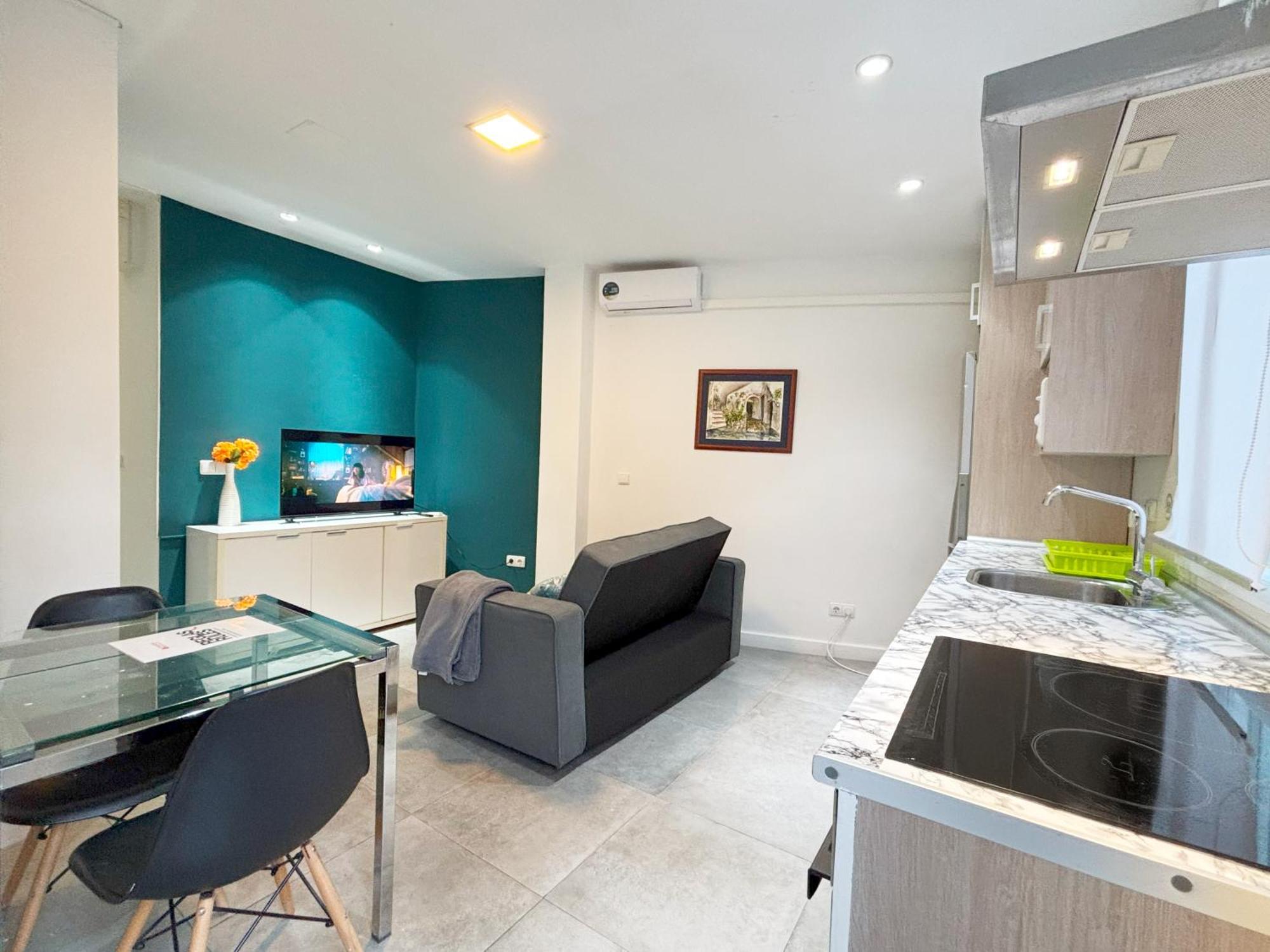 Luminoso, Con Patio Y Buena Zona Apartment Мадрид Екстериор снимка